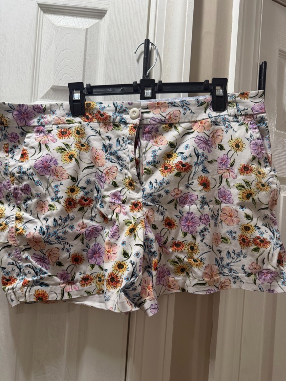 crown & ivy White Floral Cotton Shorts with Multi-Color Blooms